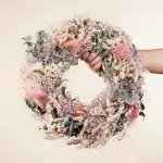 Dried flower wreath pastel