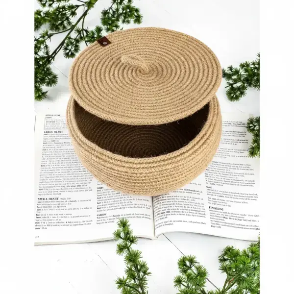Handwoven Plant Basket made from North African Esparto Grass