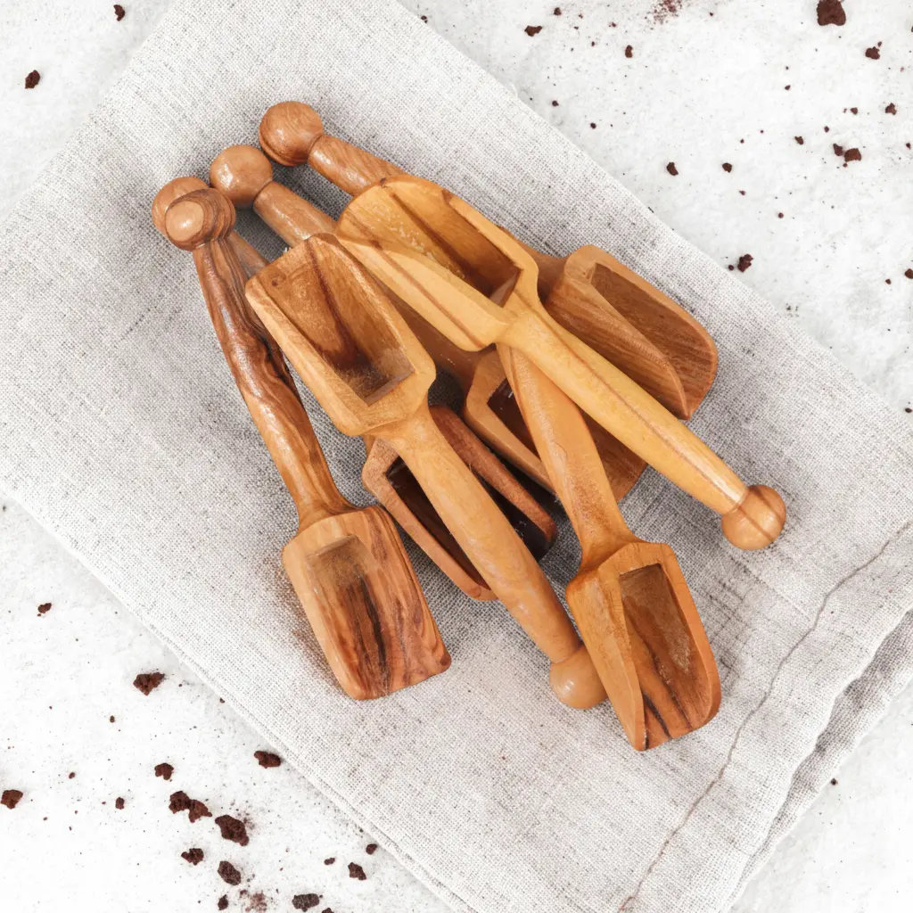 SS028-9_20251031_163938_543813_2 Small Olive Wood Scoop - Image 1