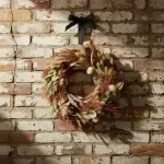 Valentine's Wreath with Dried Flowers - Rosewood - Image 8